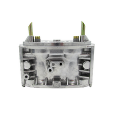 Load image into Gallery viewer, Holley 650,700,750 HP Body Dropleg Boosters