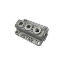 Load image into Gallery viewer, TRIPLE FUEL BLOCK HOT ROD Holley Stromberg Brass Fittings